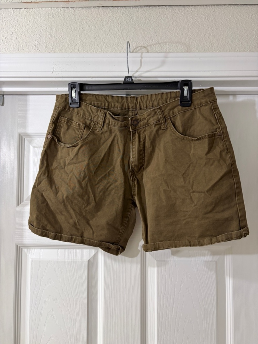 TIMOTEO Men’s Casual Olive Brown Rolled Hem Cotton Shorts